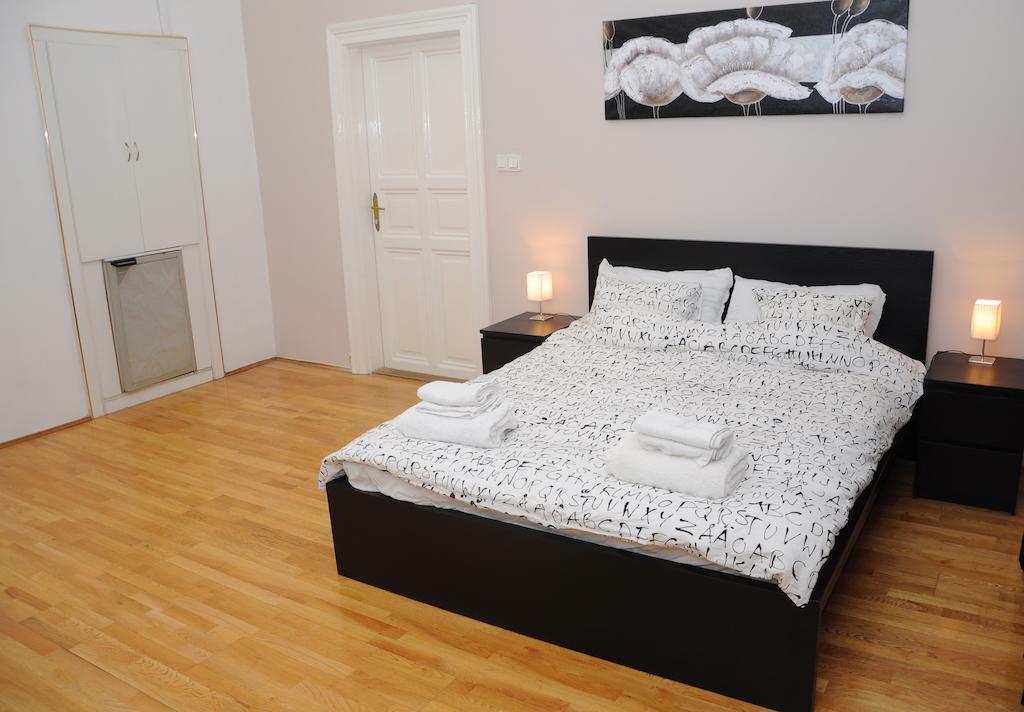 Zonaflat - Opera Apartment Budapest Ngoại thất bức ảnh